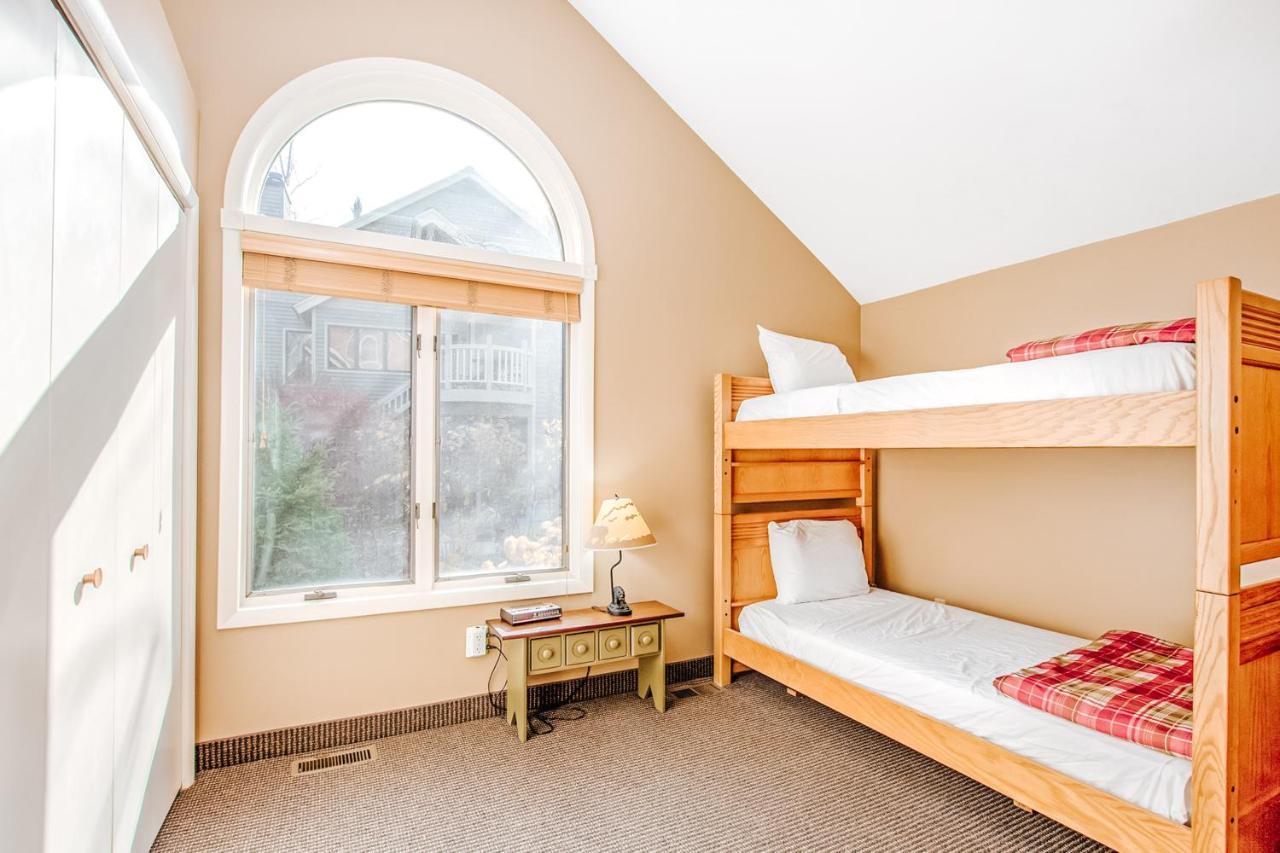 Wintergreen Condos Thompsonville Bagian luar foto