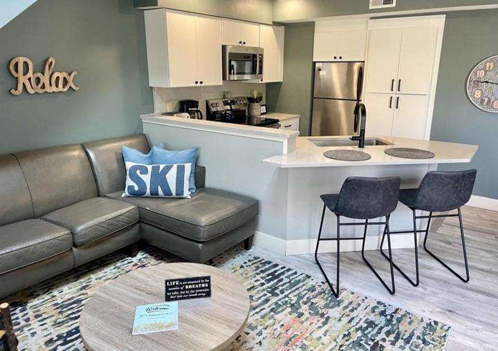 Wintergreen Condos Thompsonville Ruang foto